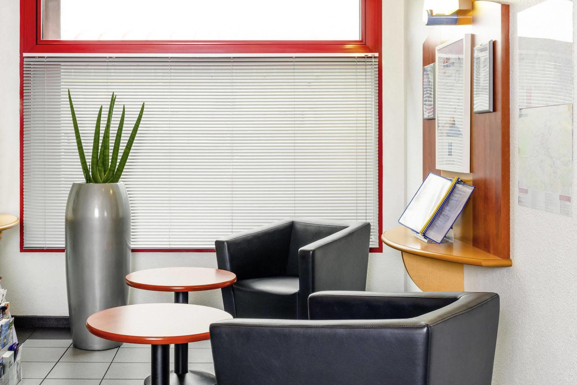 Ibis Budget Paris Porte D'Italie Est Le Kremlin-Bicetre Exterior photo